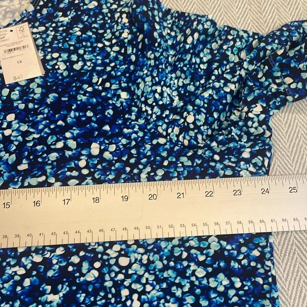 Lands' End 1X Rash Guard Blue Pit to Pit 24” NEW WITH TAGS Short Sleeves - Picture 5 of 8